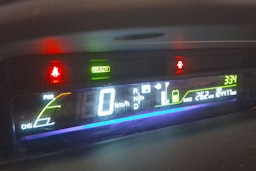 sininen Toyota Prius+ 2014 kuva 19.