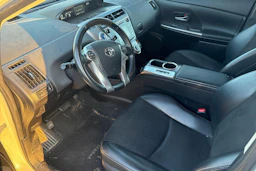 valkoinen Toyota Prius+ 2015 kuva 3.