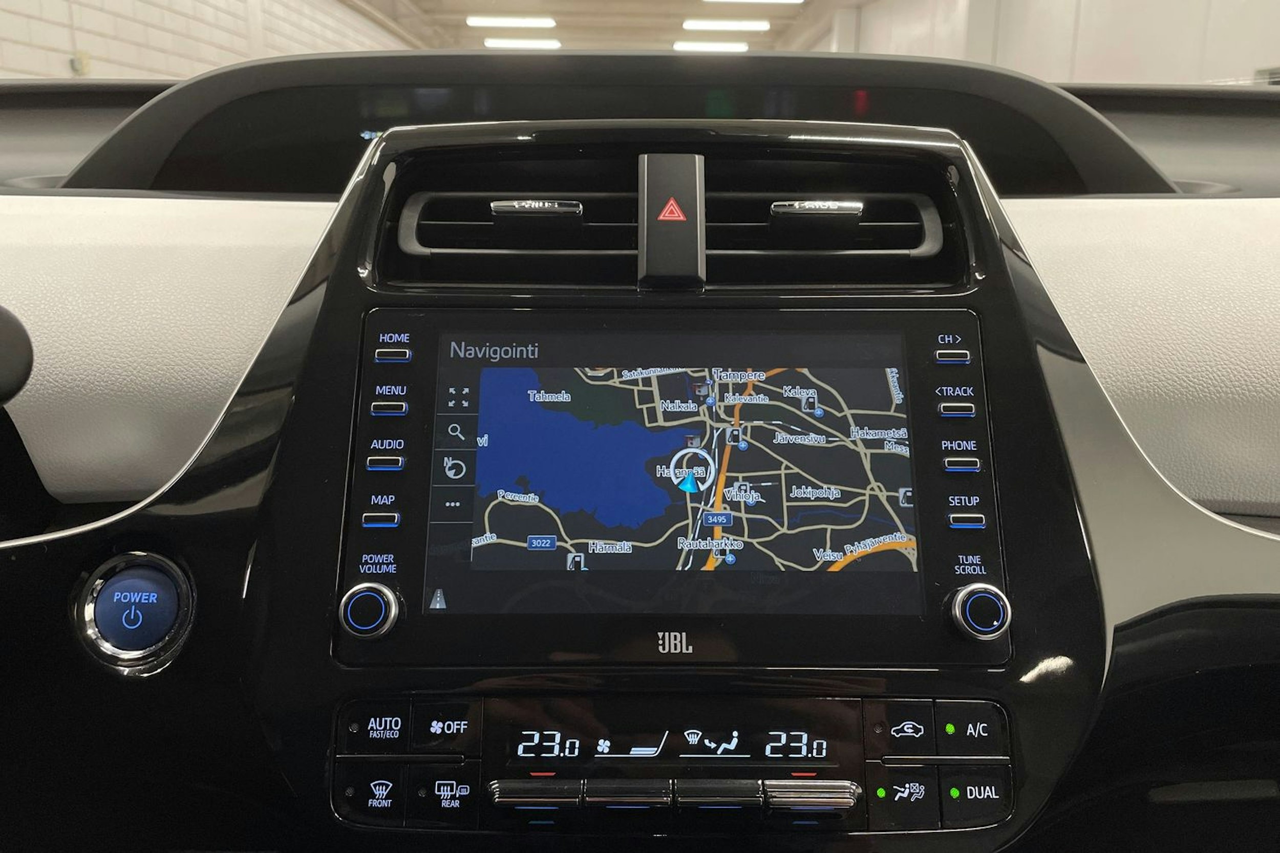 sininen Toyota Prius 2020 kuva 19.