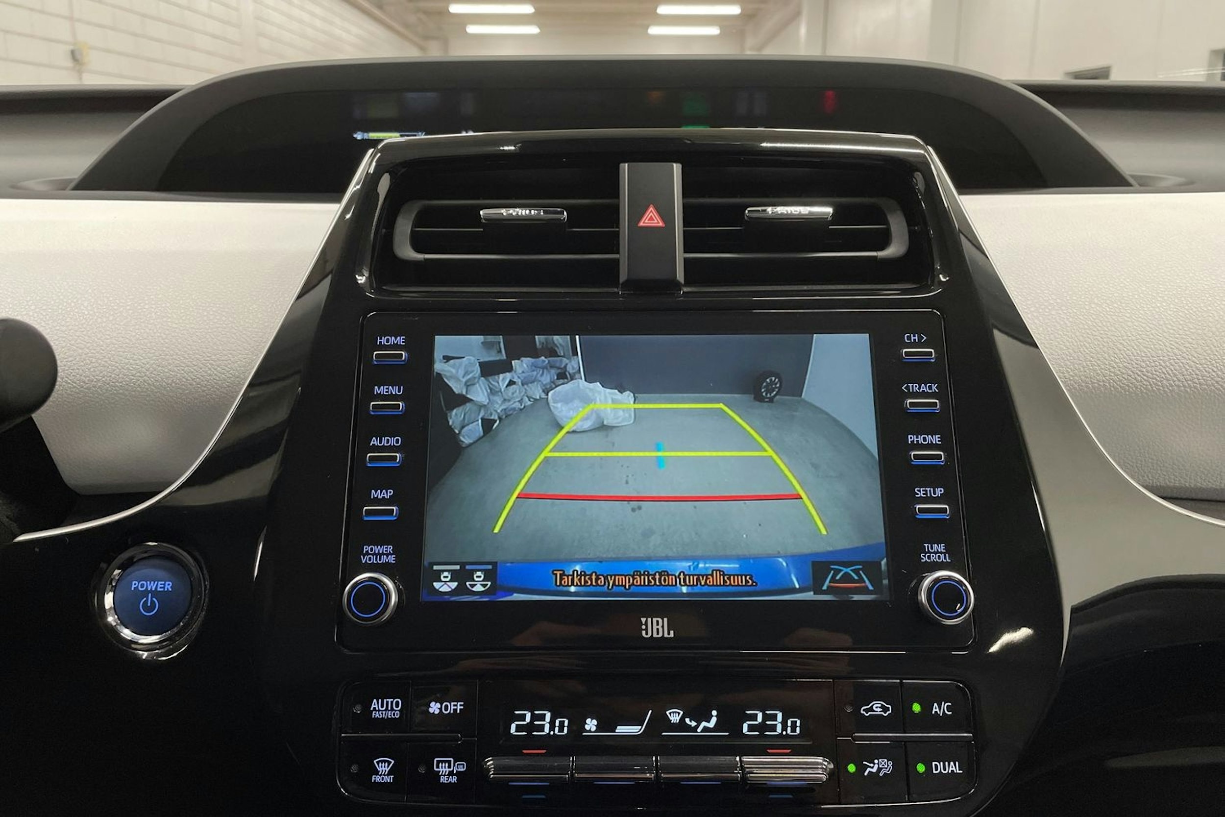 sininen Toyota Prius 2020 kuva 20.