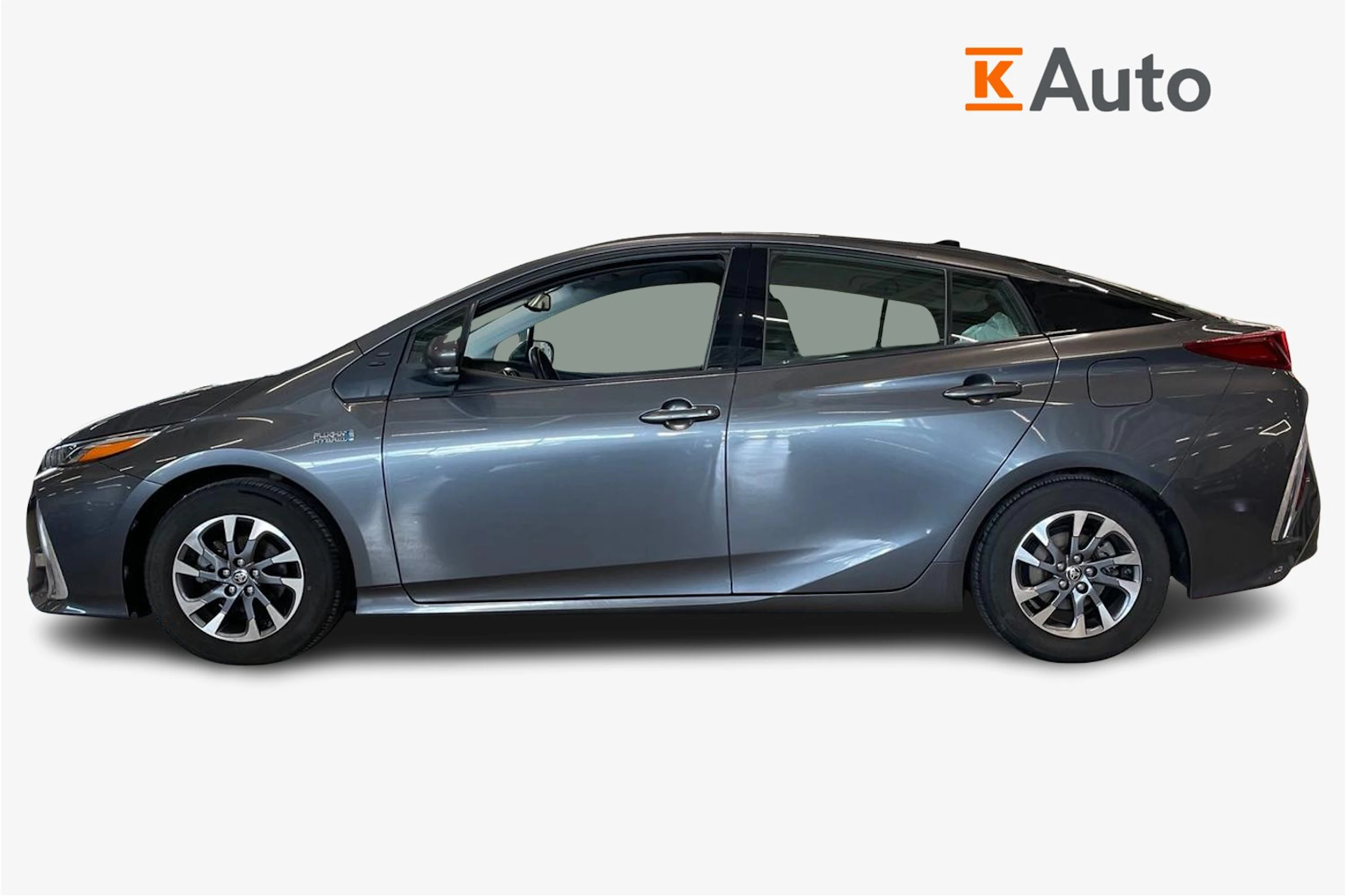 harmaa Toyota Prius PHEV 2017 kuva 7.