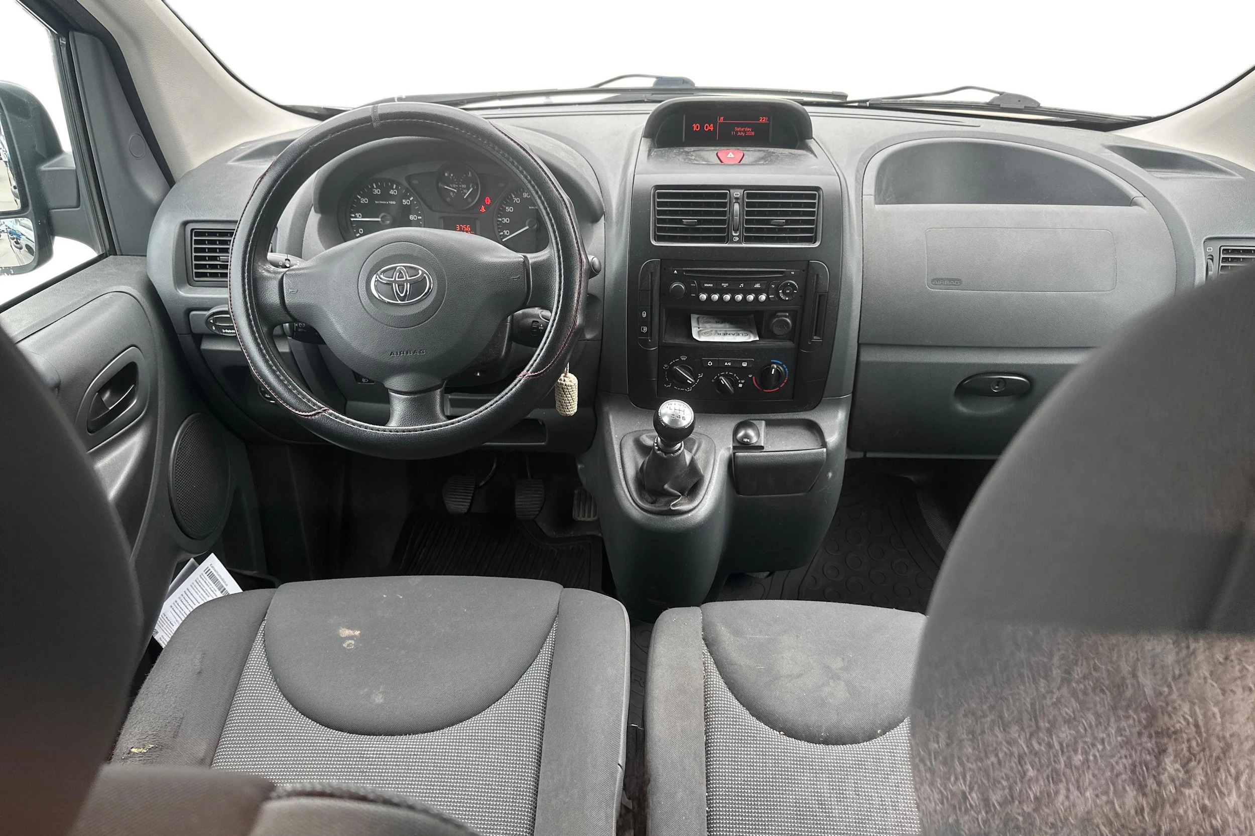 harmaa Toyota Proace 2013 kuva 7.
