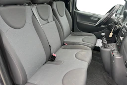 harmaa Toyota Proace 2013 kuva 8.