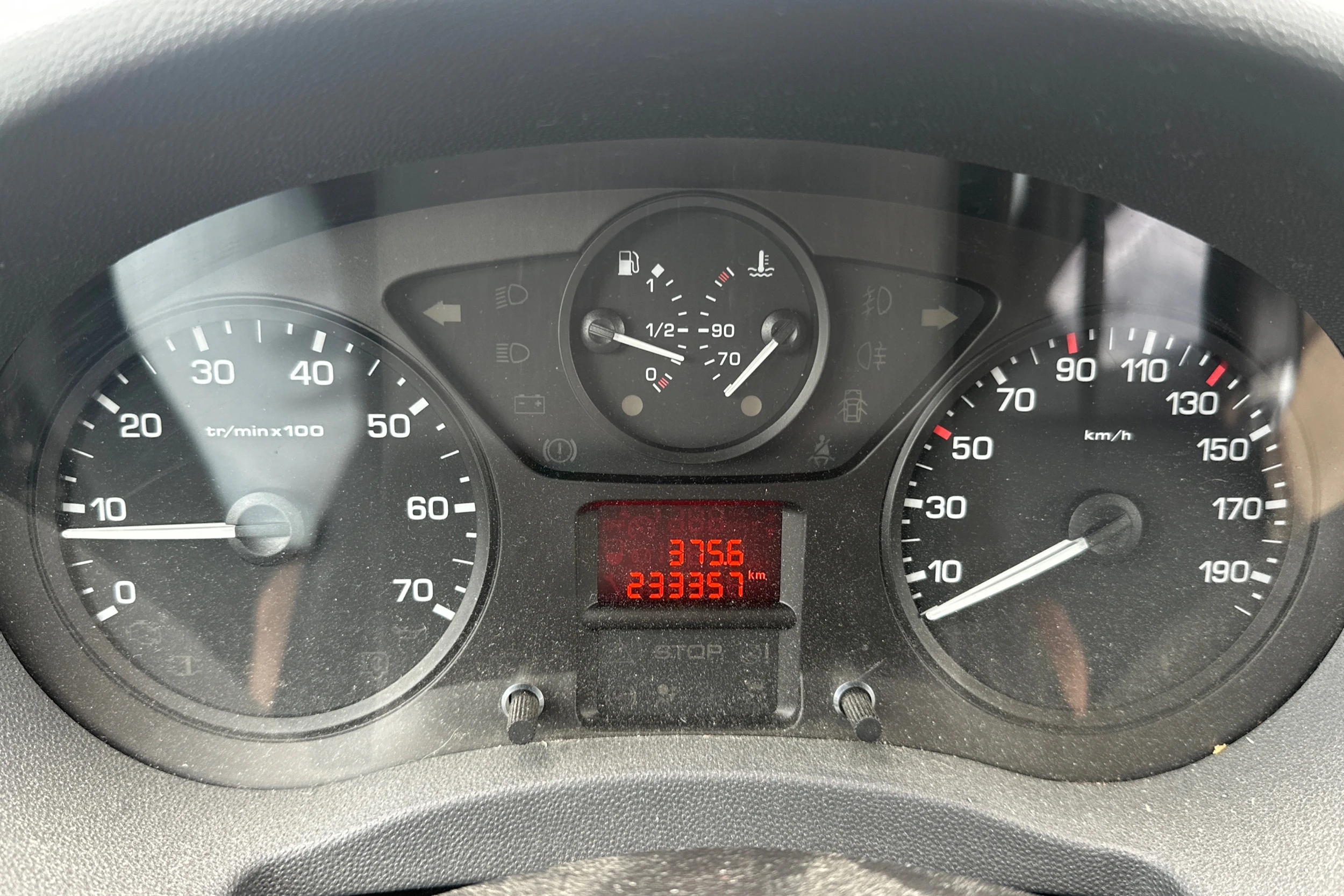 harmaa Toyota Proace 2013 kuva 24.