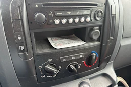 harmaa Toyota Proace 2013 kuva 25.