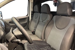 valkoinen Toyota Proace 2013 kuva 10.