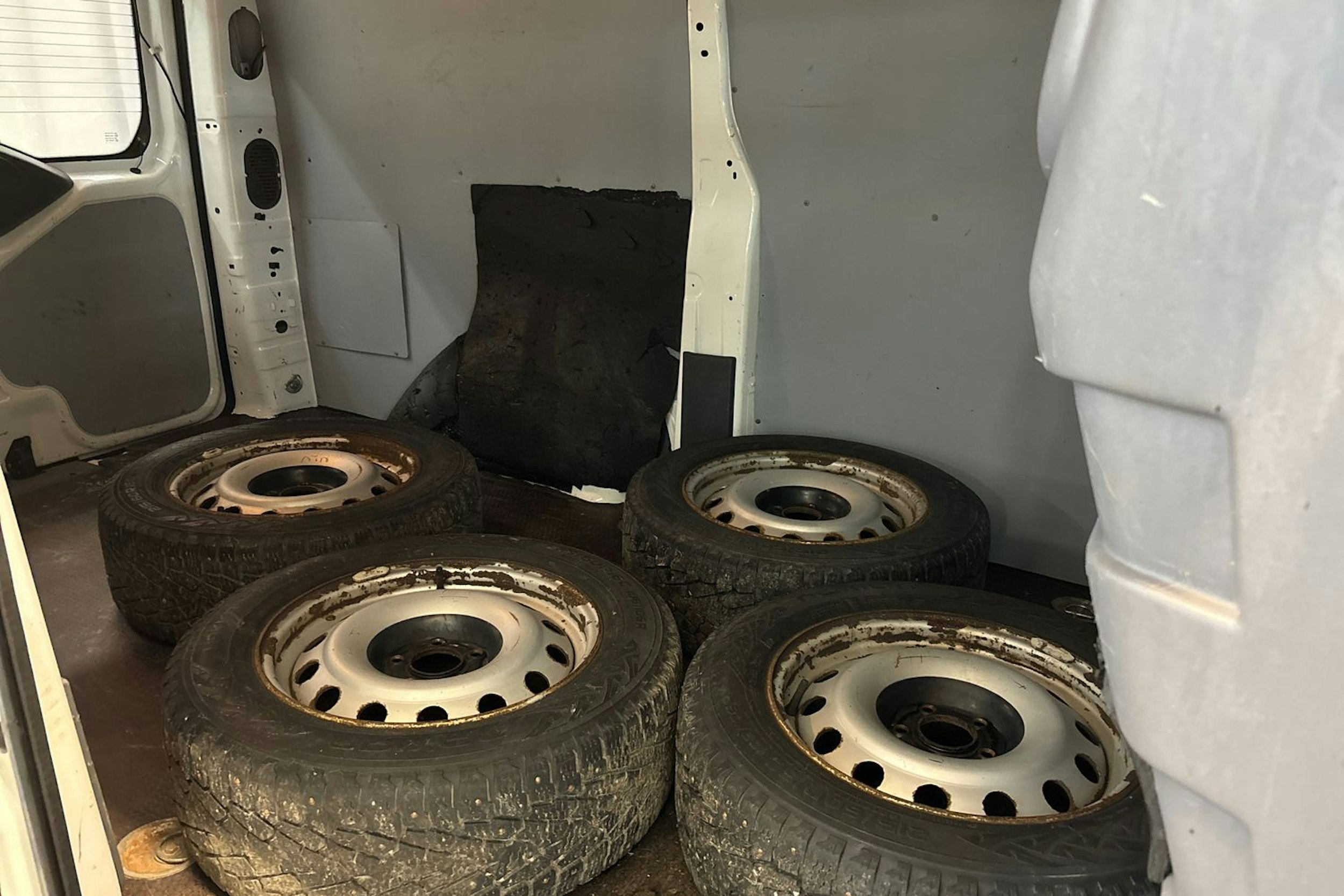 valkoinen Toyota Proace 2013 kuva 14.