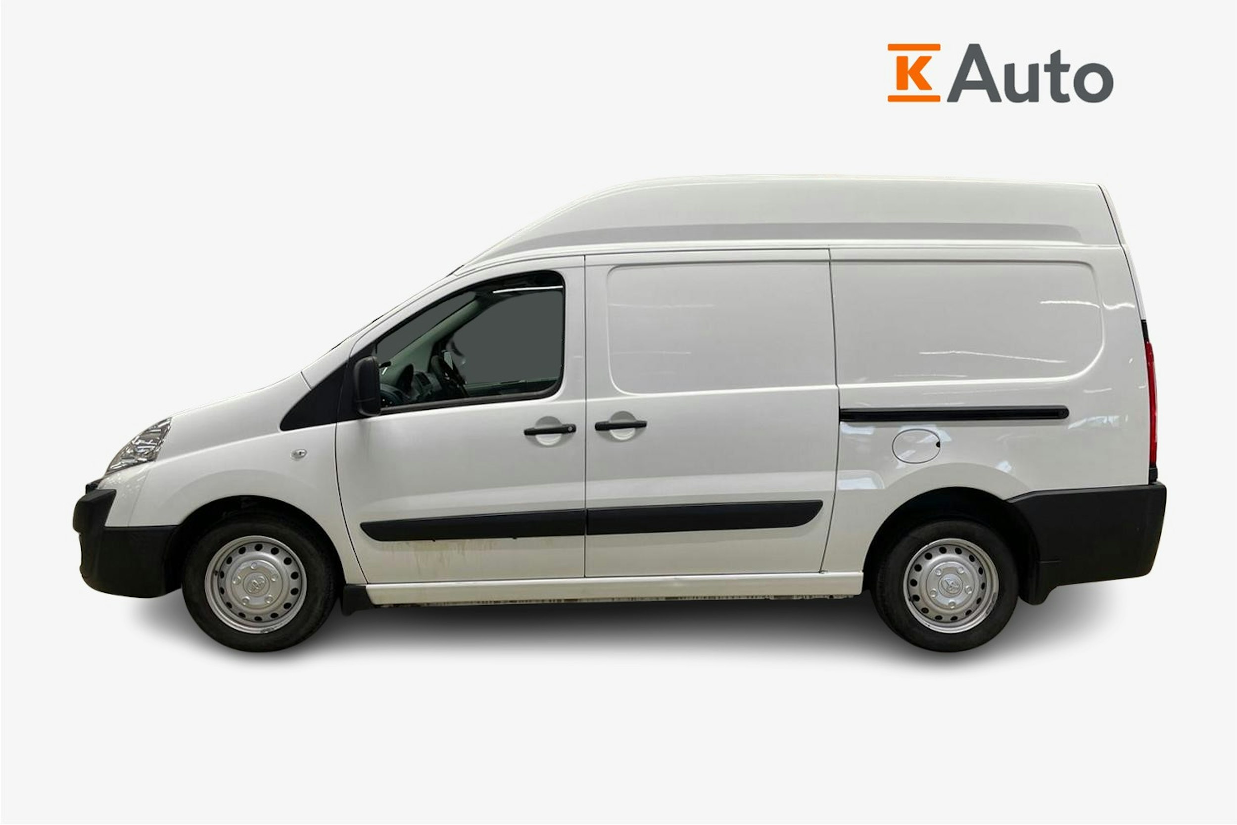 Valkoinen Toyota Proace 2014 kuva 6.