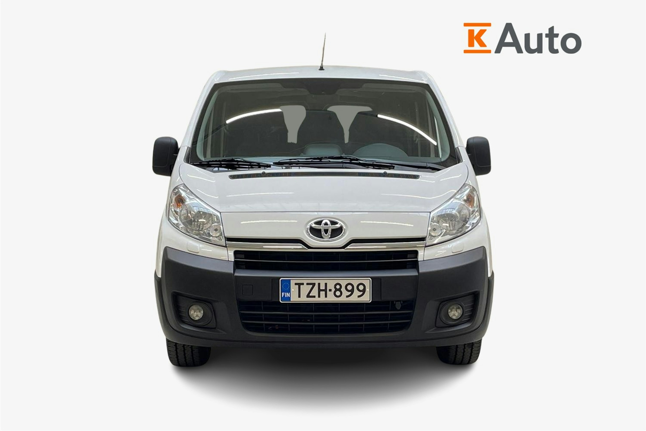 valkoinen Toyota Proace 2014 kuva 5.