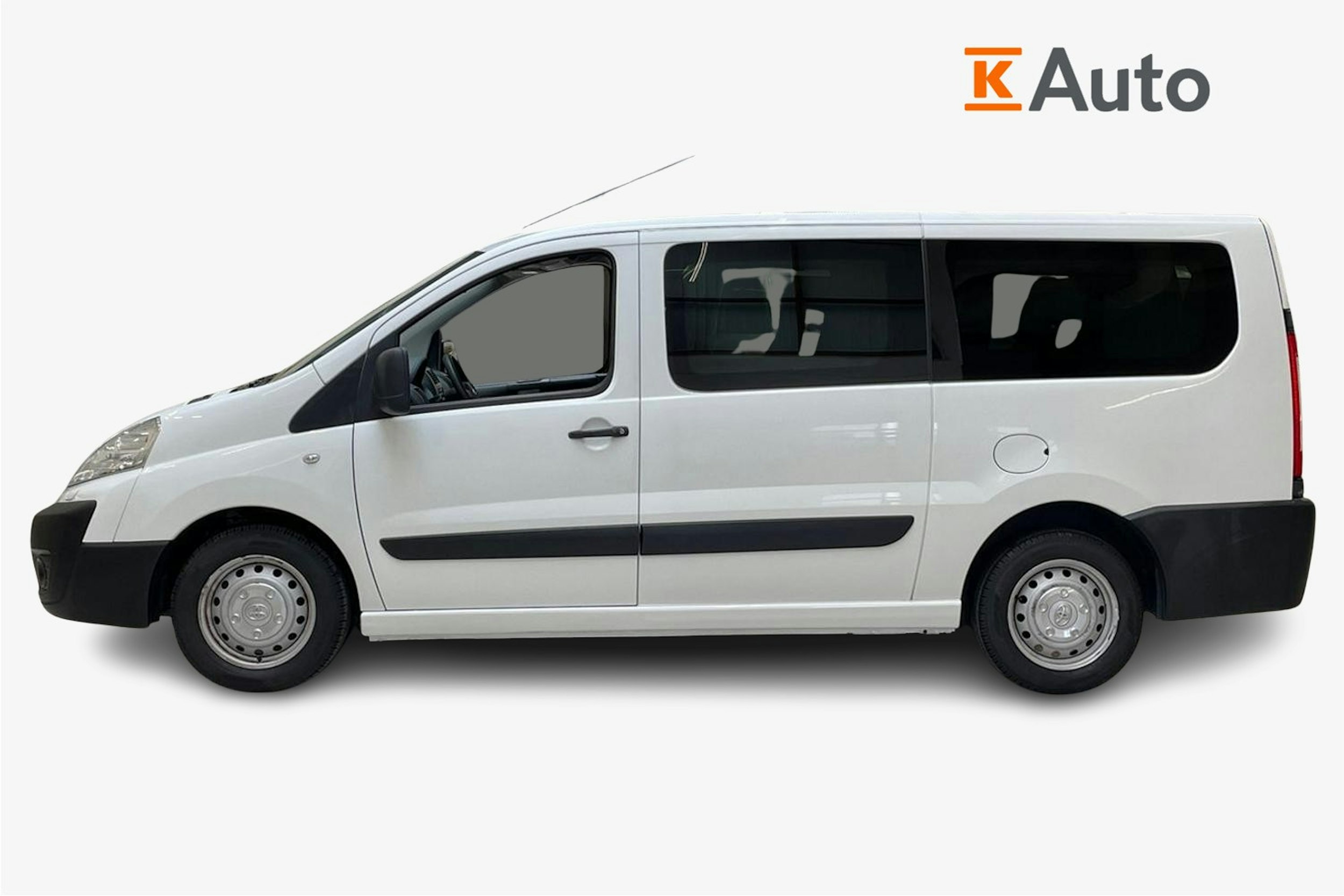 valkoinen Toyota Proace 2014 kuva 6.
