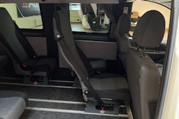 valkoinen Toyota Proace 2014 kuva 14.