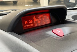 valkoinen Toyota Proace 2014 kuva 19.