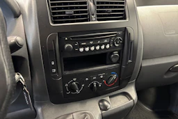 harmaa Toyota Proace 2014 kuva 12.