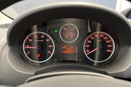 Musta Toyota Proace 2015 kuva 14.