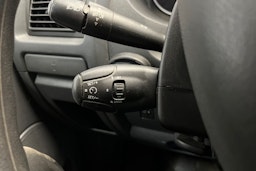 Musta Toyota Proace 2015 kuva 15.