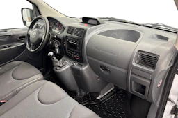 valkoinen Toyota Proace 2015 kuva 7.
