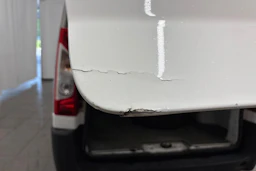 Valkoinen Toyota Proace 2015 kuva 27.