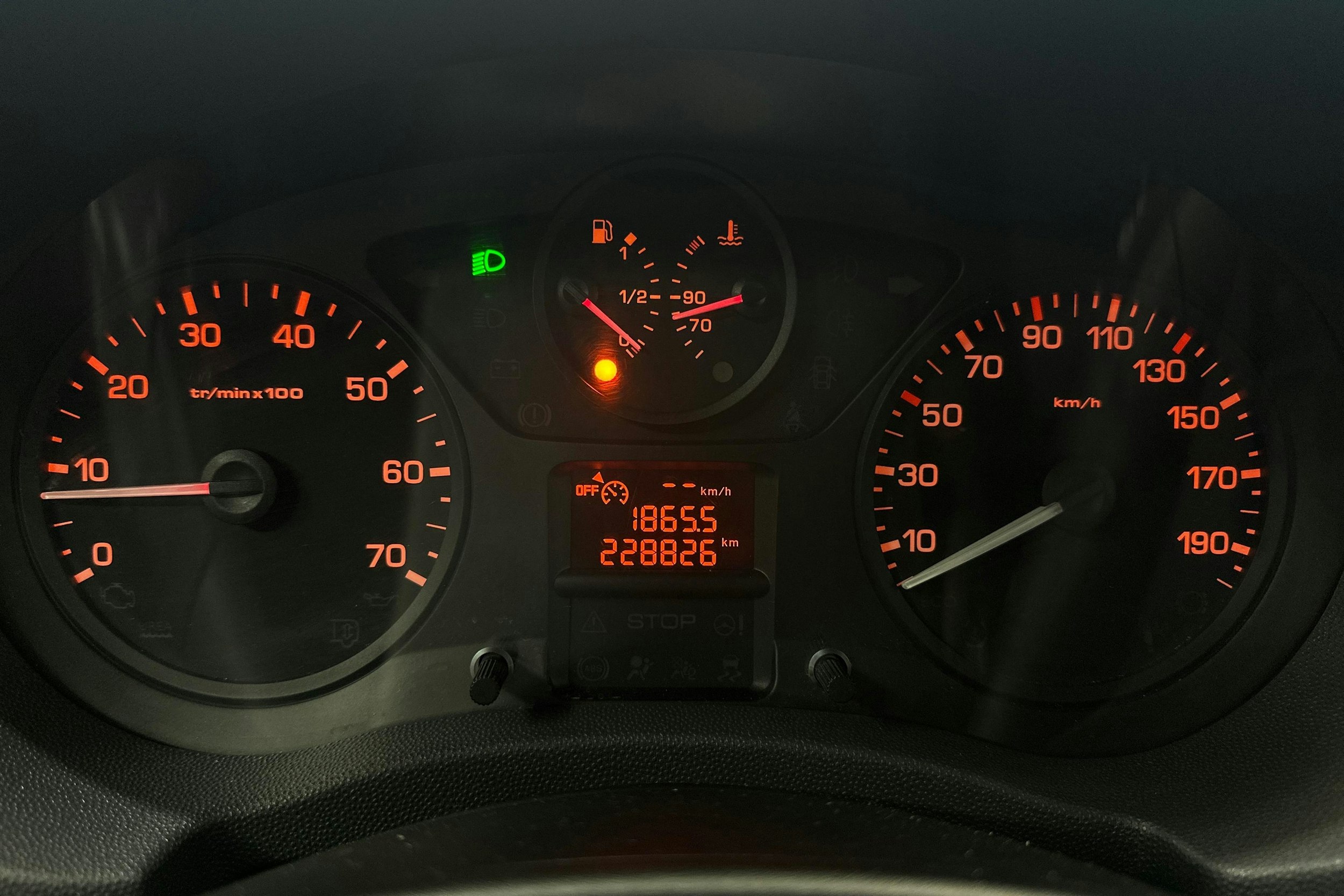 hopea Toyota Proace 2015 kuva 12.