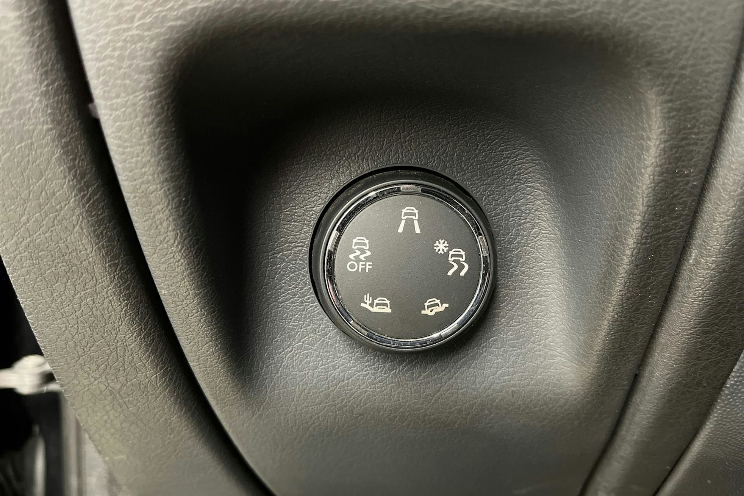 musta Toyota Proace 2015 kuva 19.