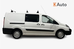 Valkoinen Toyota Proace 2016 kuva 7.