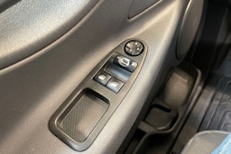 musta Toyota Proace 2016 kuva 17.