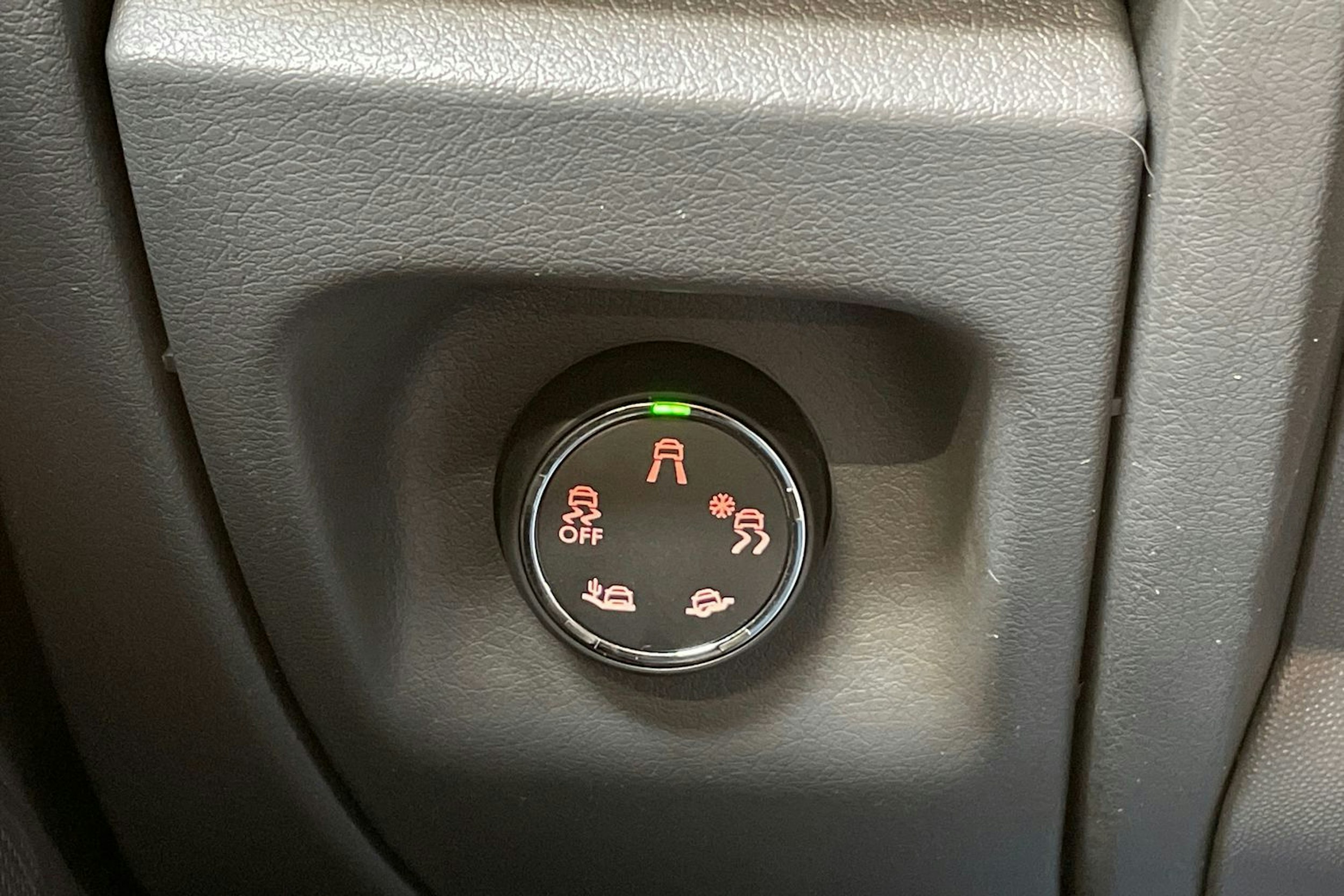 musta Toyota Proace 2016 kuva 18.