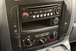 musta Toyota Proace 2016 kuva 20.