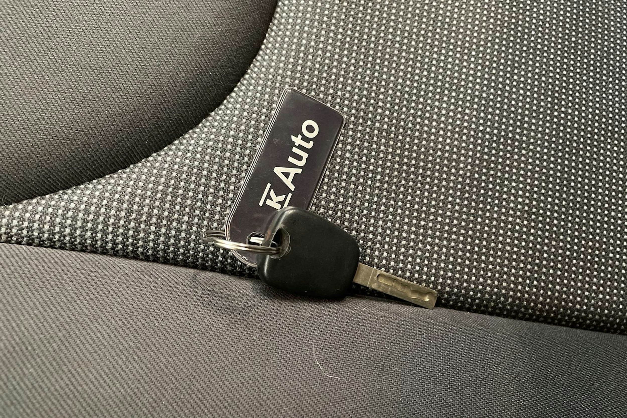 musta Toyota Proace 2016 kuva 22.