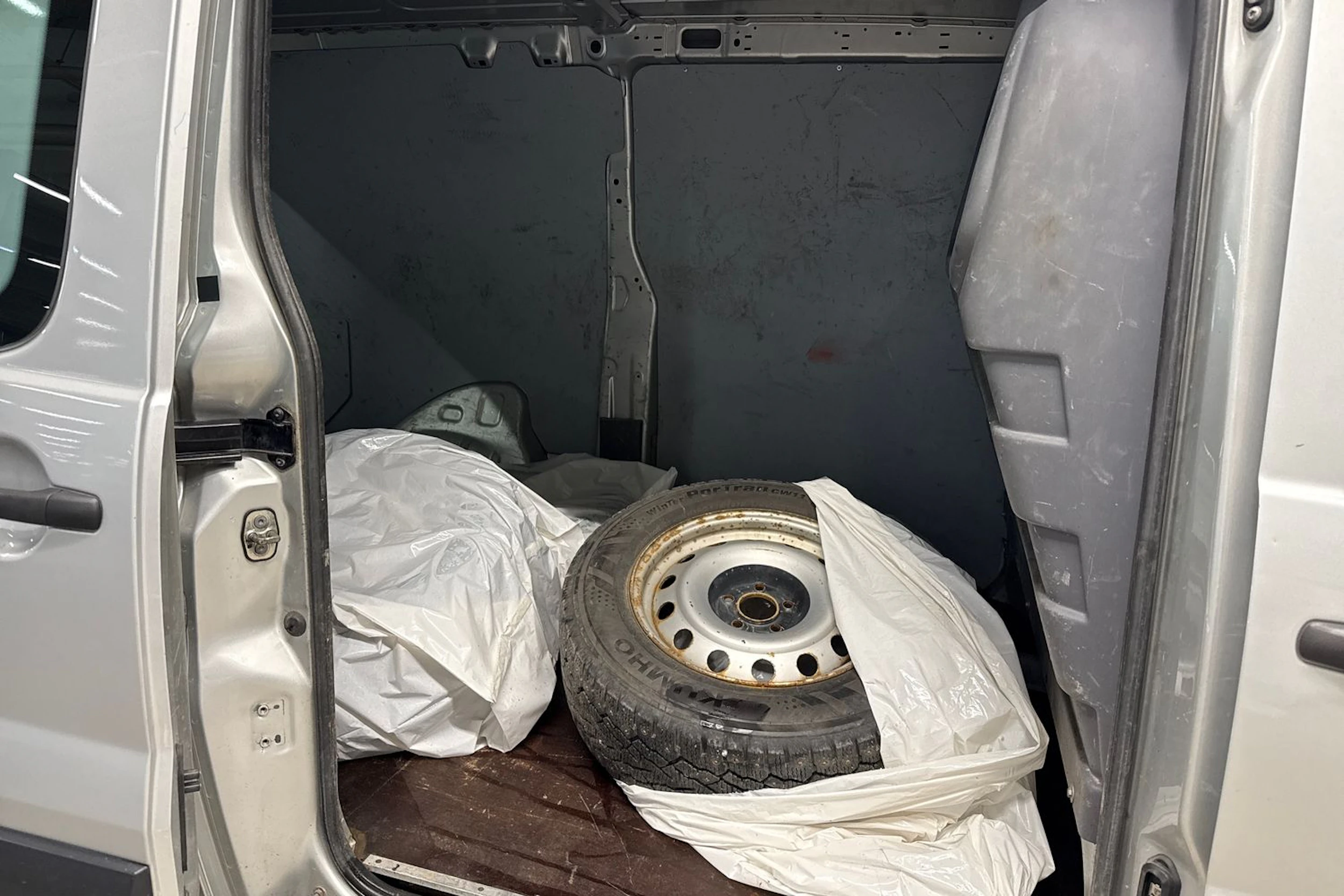 hopea Toyota Proace 2016 kuva 13.