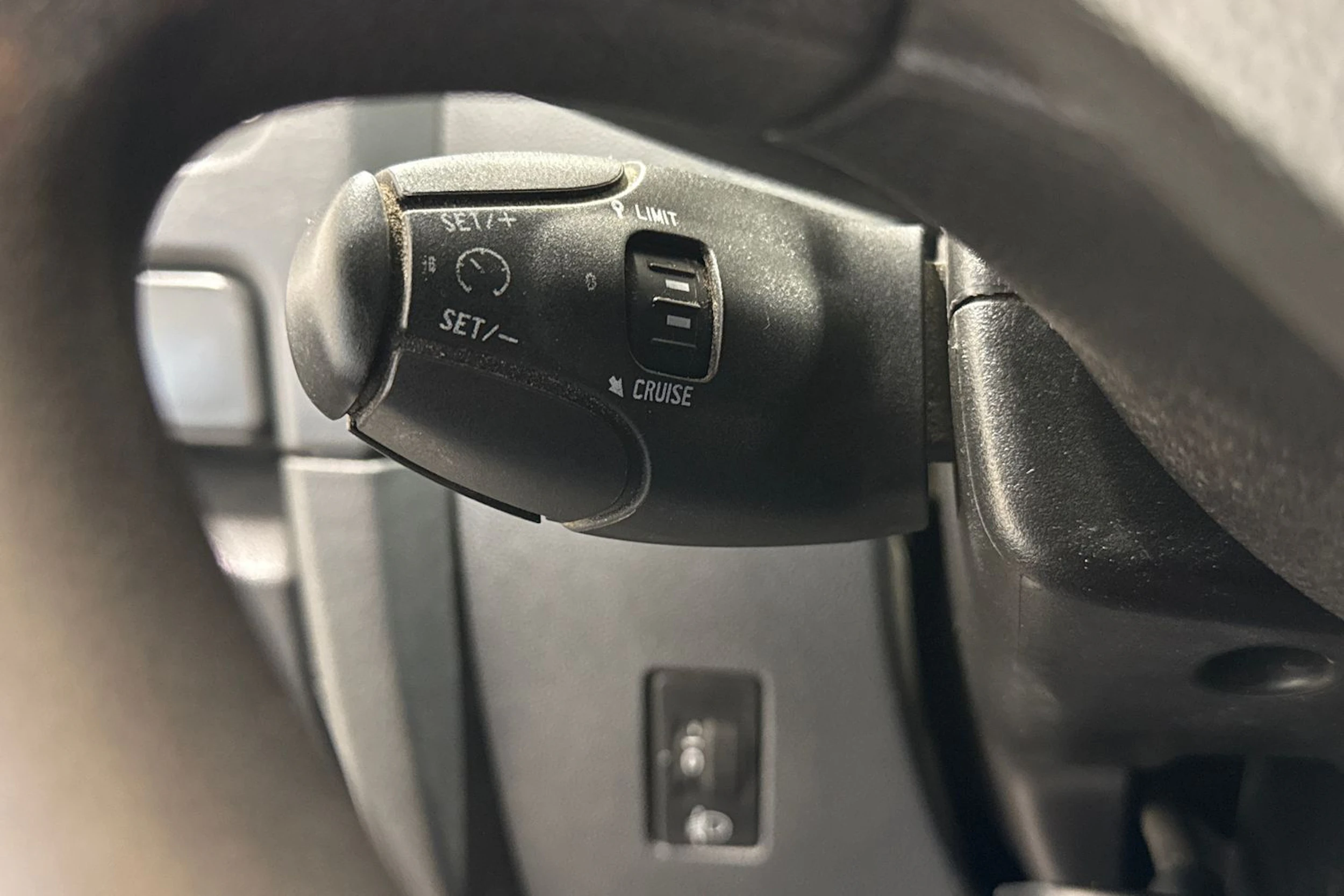 hopea Toyota Proace 2016 kuva 16.