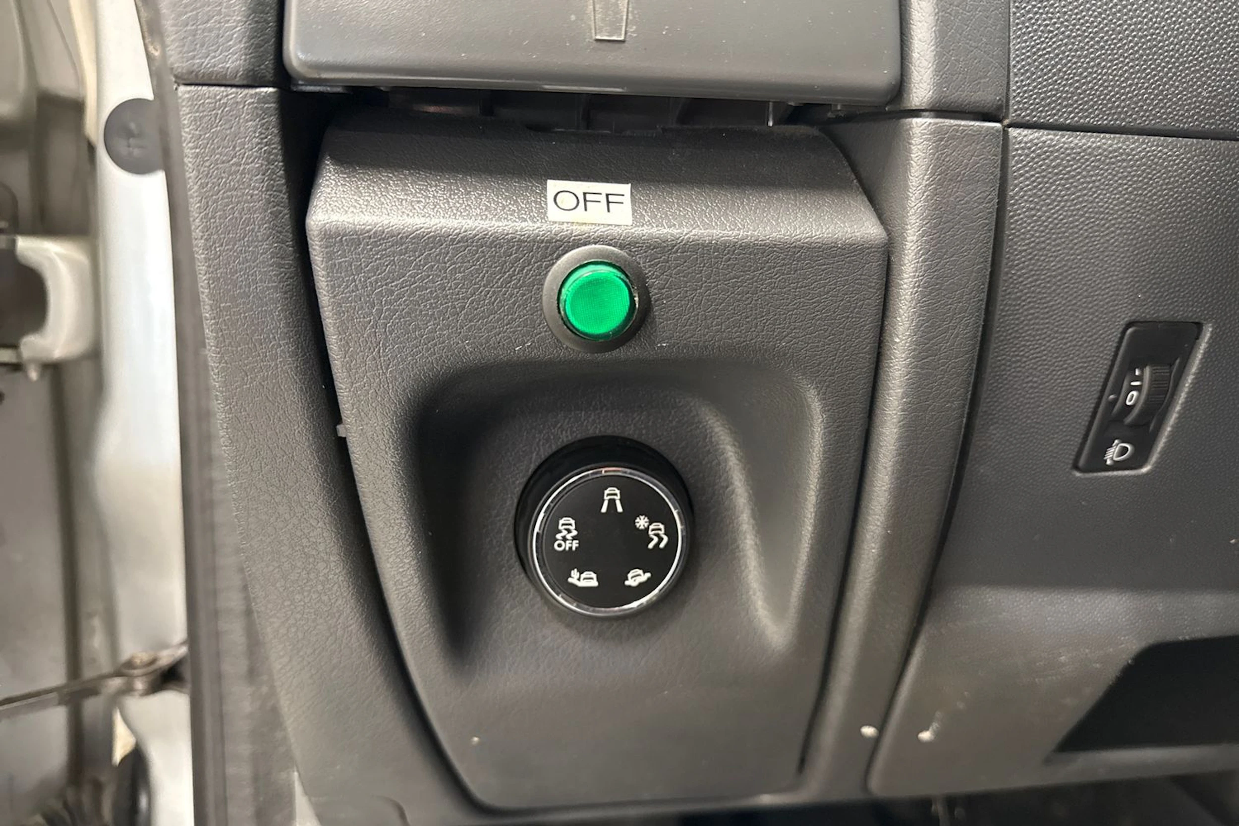 hopea Toyota Proace 2016 kuva 17.