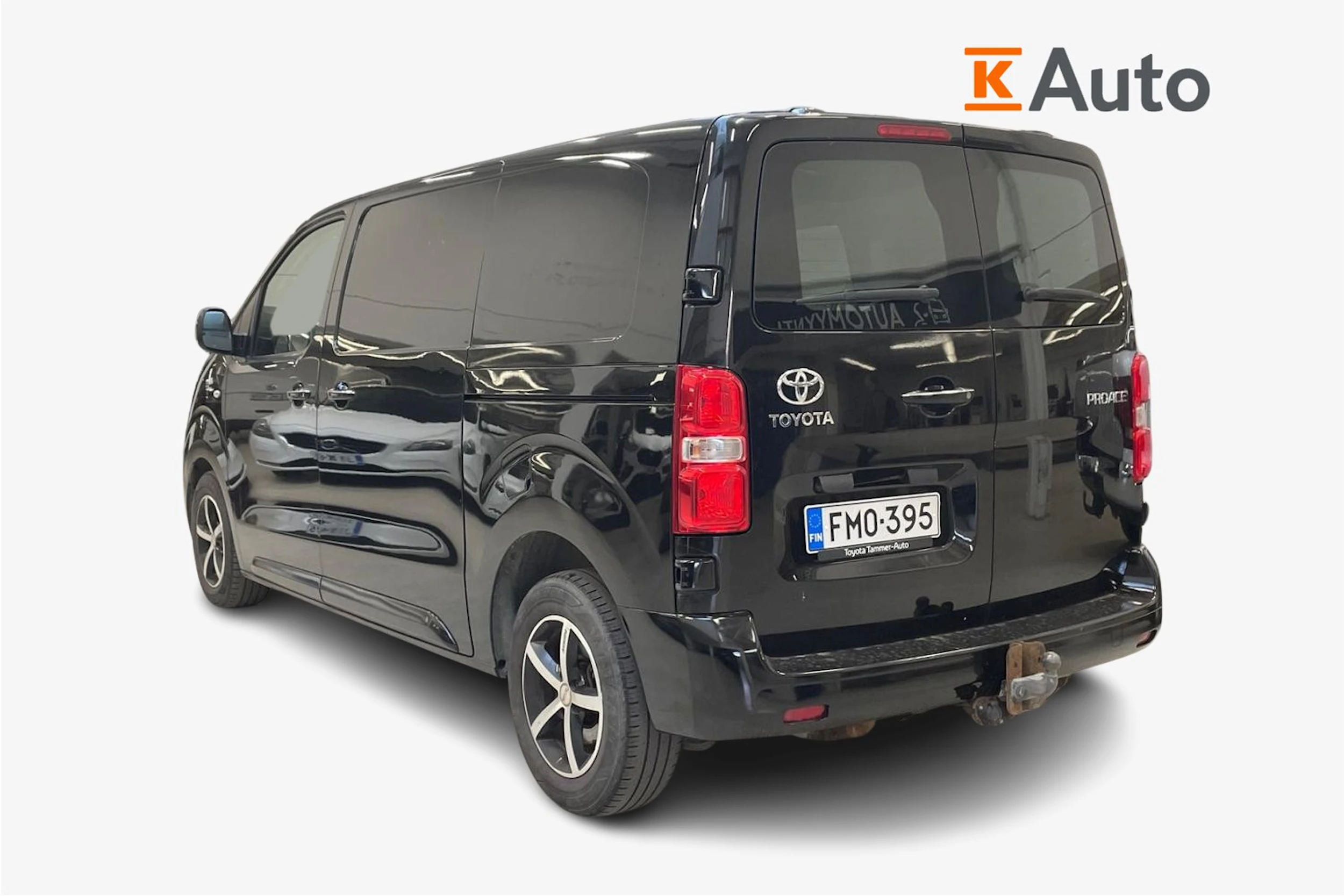 musta Toyota Proace 2016 kuva 2.
