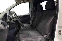 valkoinen Toyota Proace 2016 kuva 6.