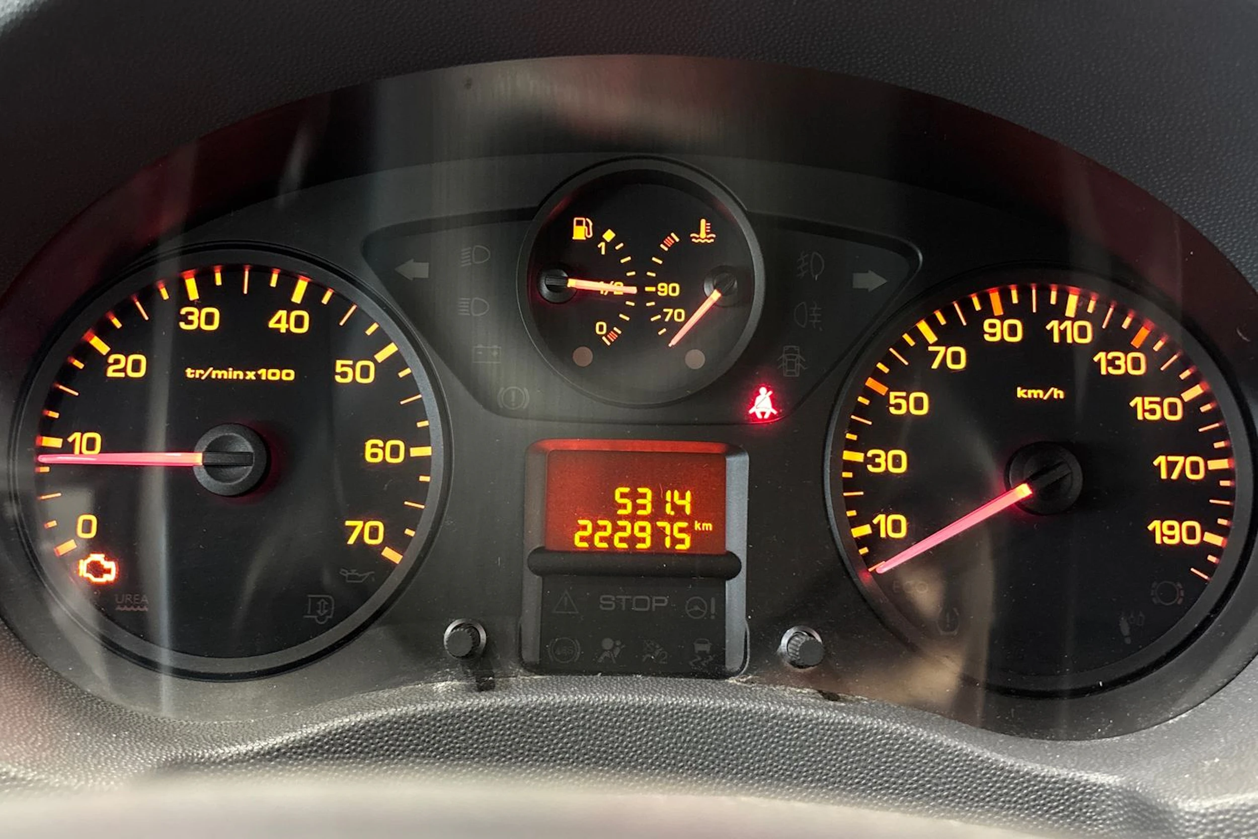 valkoinen Toyota Proace 2016 kuva 17.