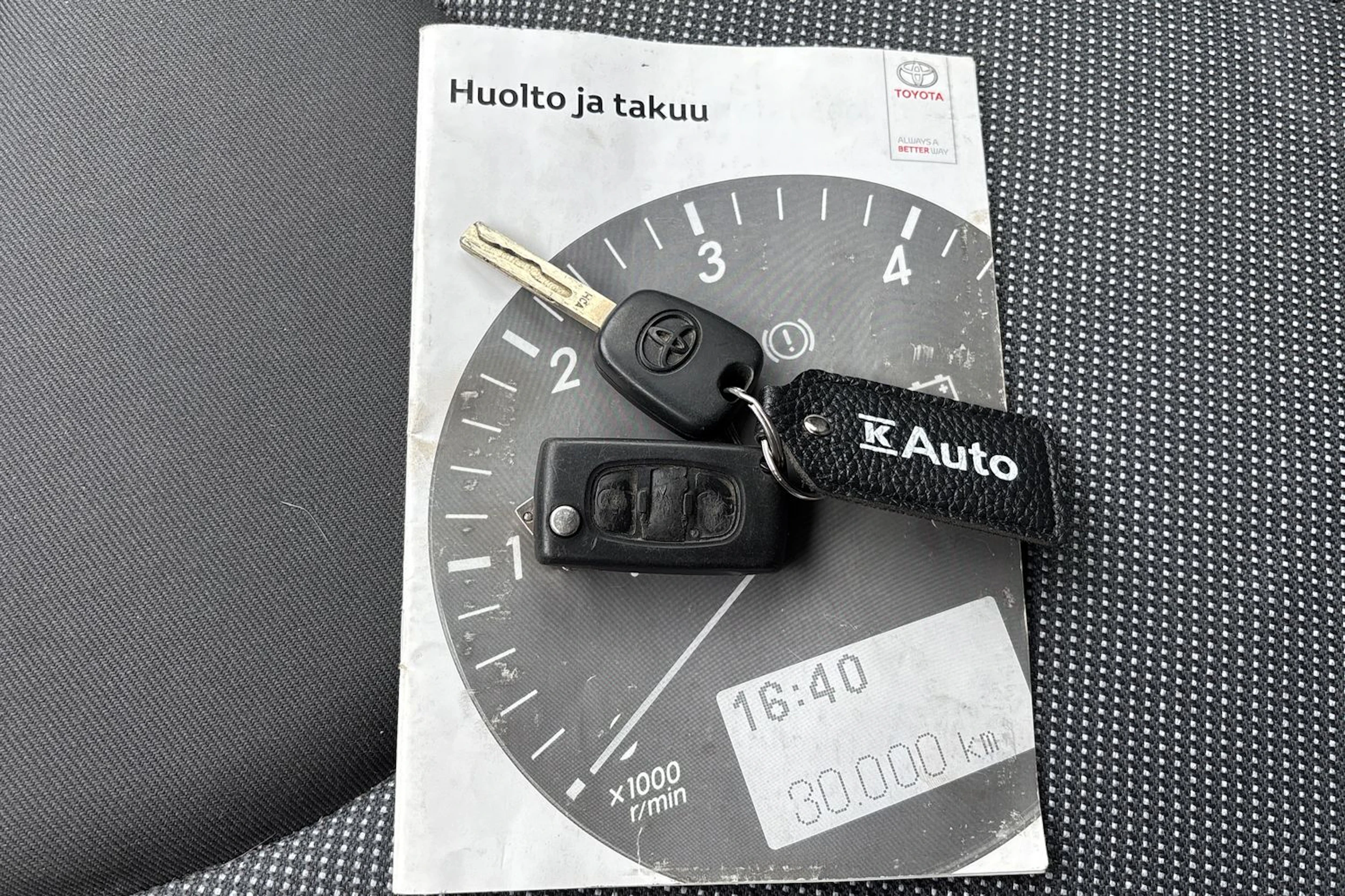 valkoinen Toyota Proace 2016 kuva 35.