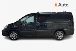 Musta Toyota Proace 2016 kuva 6.