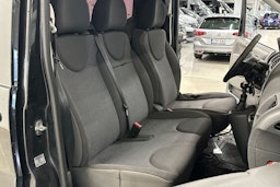 Musta Toyota Proace 2016 kuva 13.