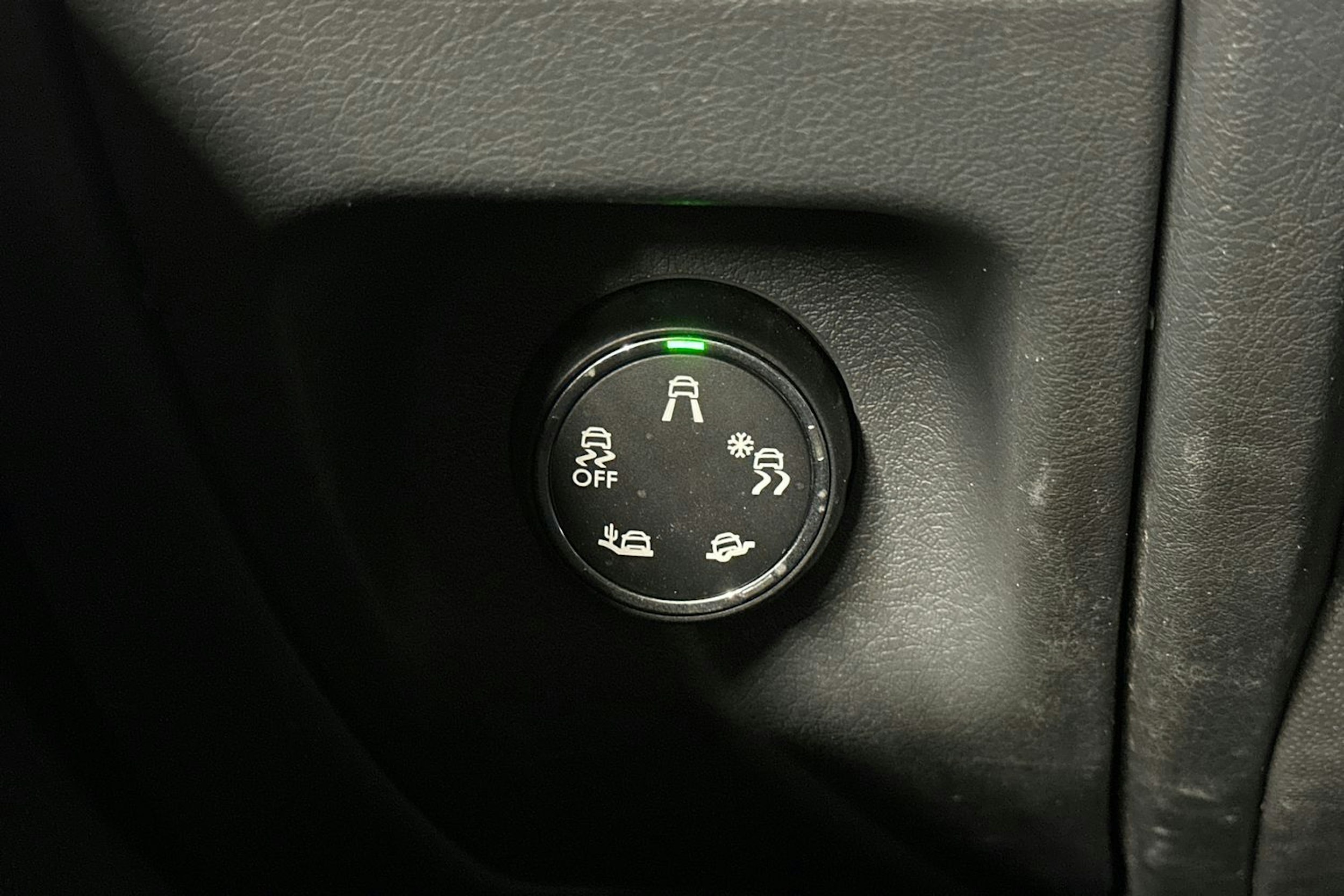Musta Toyota Proace 2016 kuva 18.