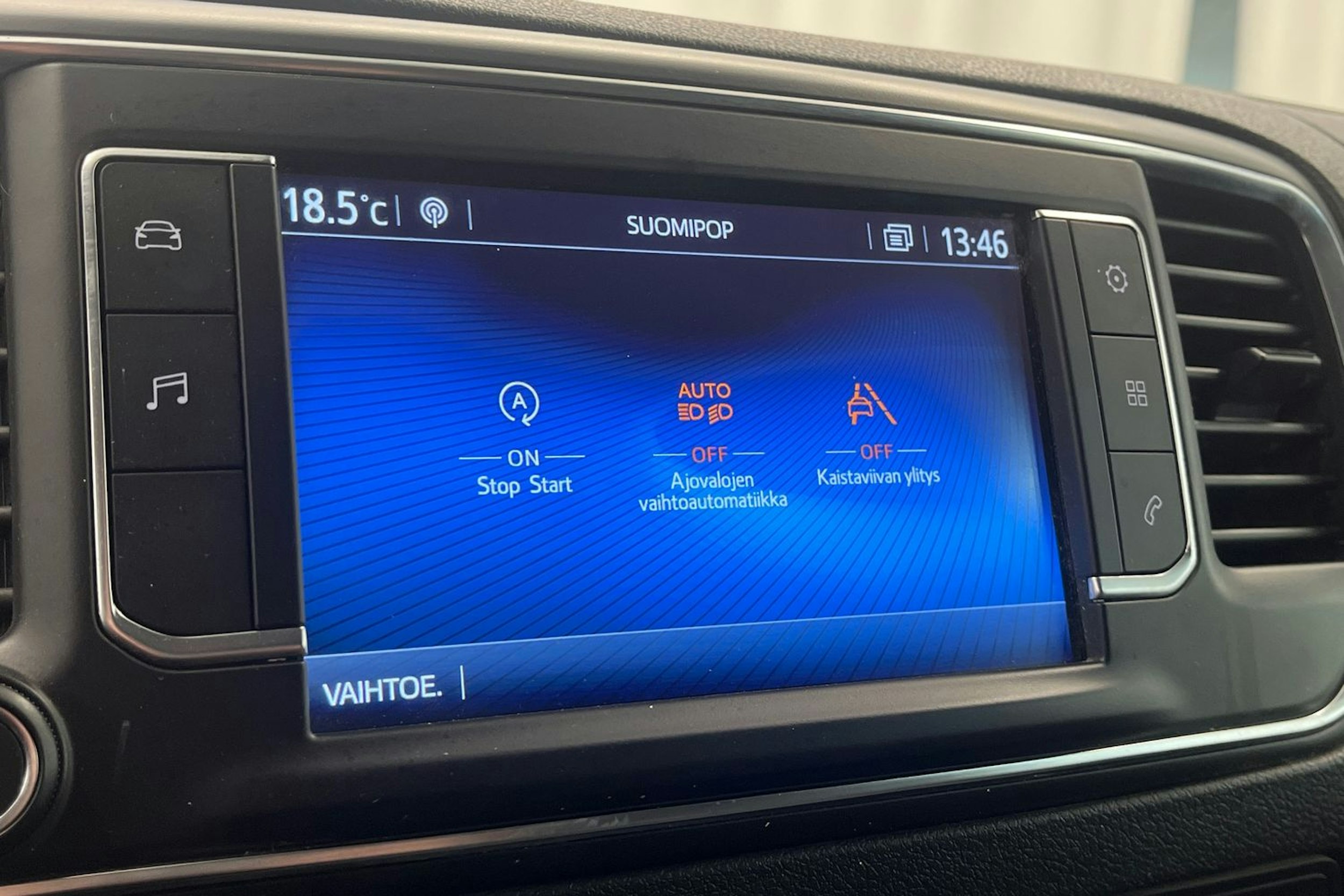 harmaa Toyota Proace 2016 kuva 28.