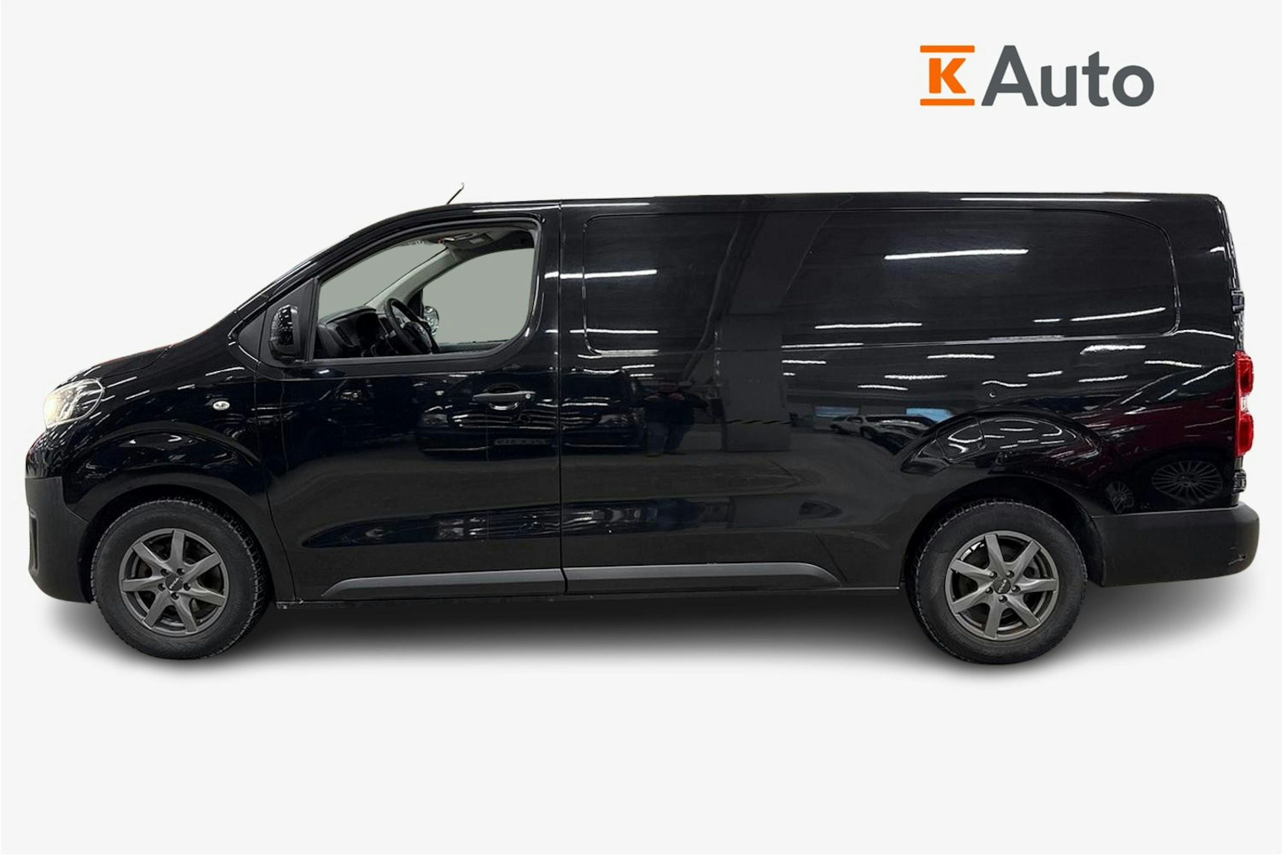 musta Toyota Proace 2017 kuva 7.