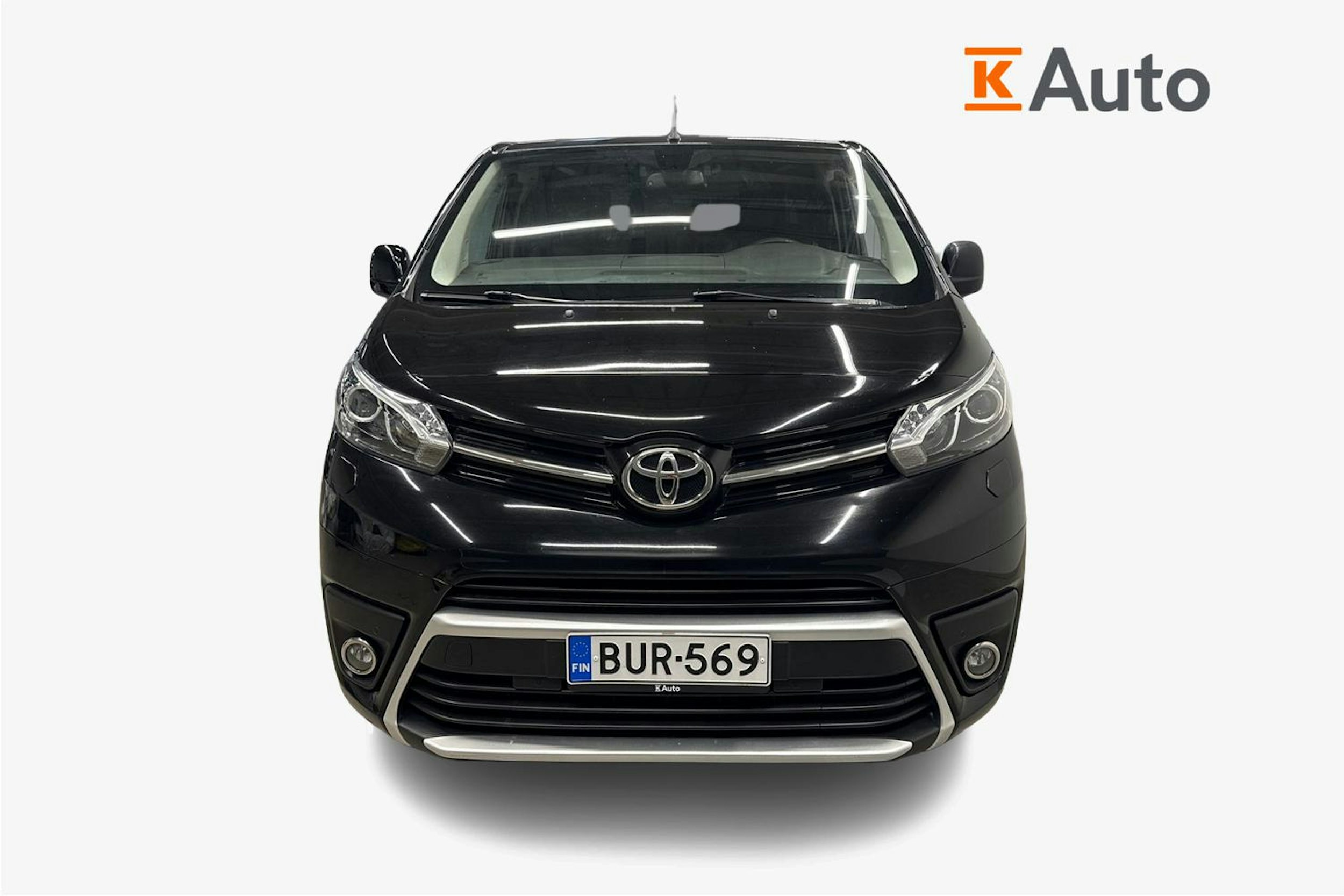 Musta Toyota Proace 2017 kuva 5.