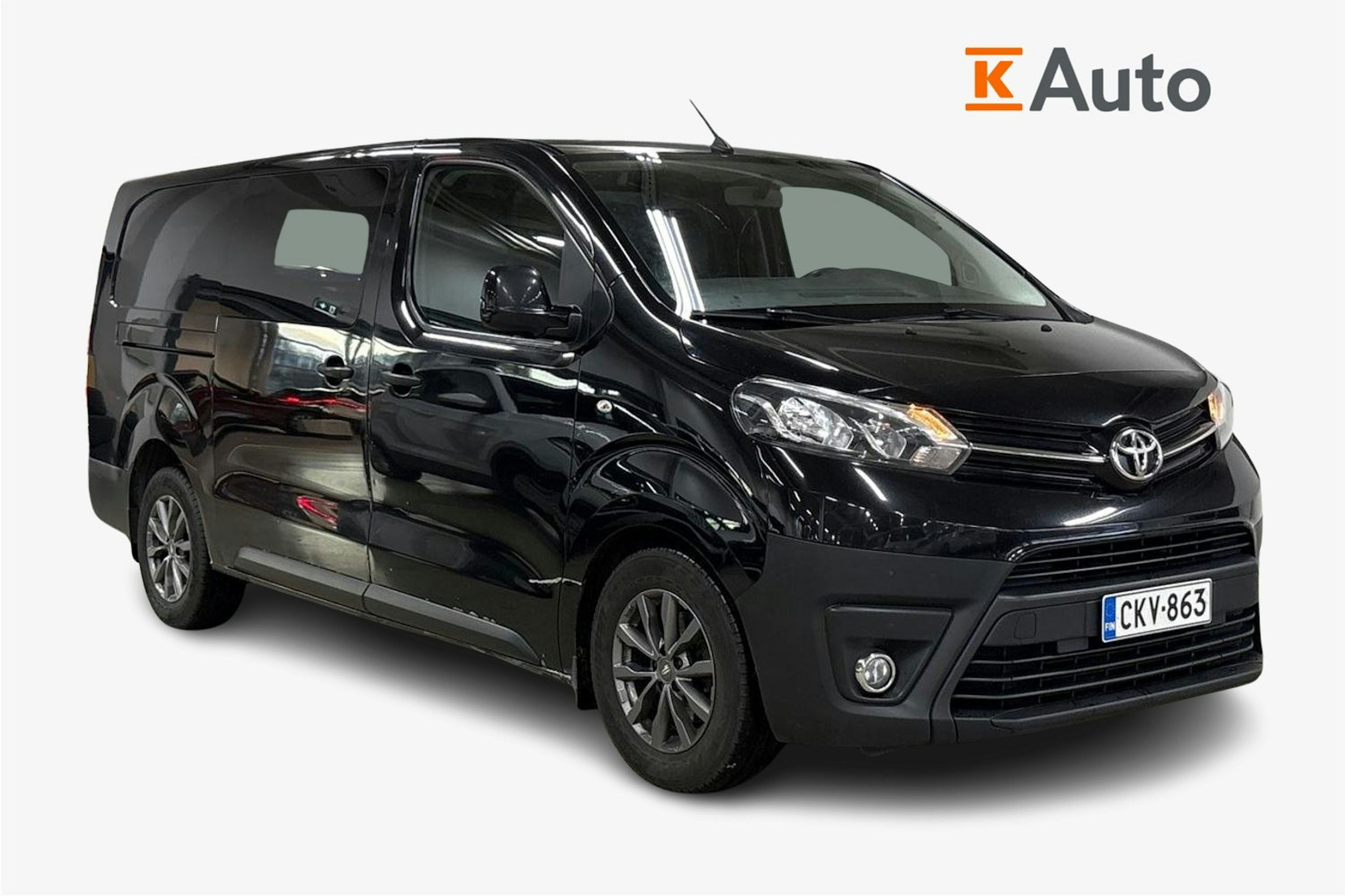 Musta Toyota Proace 2017 kuva 1.