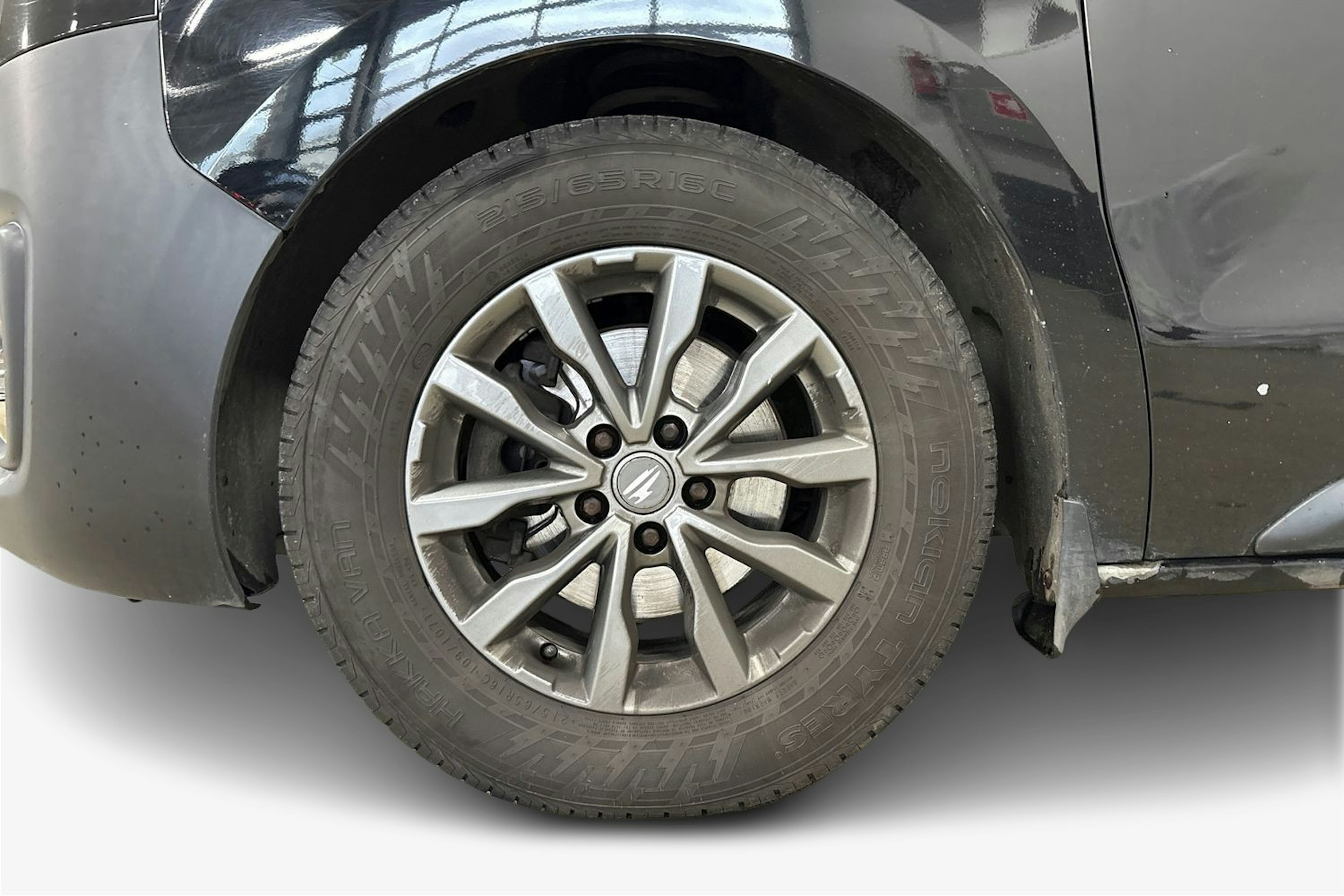 Musta Toyota Proace 2017 kuva 11.