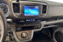 harmaa Toyota Proace 2017 kuva 9.