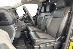harmaa Toyota Proace 2017 kuva 11.