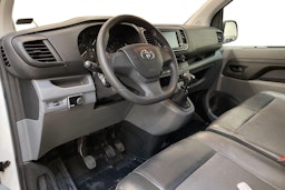 valkoinen Toyota Proace 2017 kuva 7.