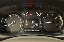 valkoinen Toyota Proace 2017 kuva 18.