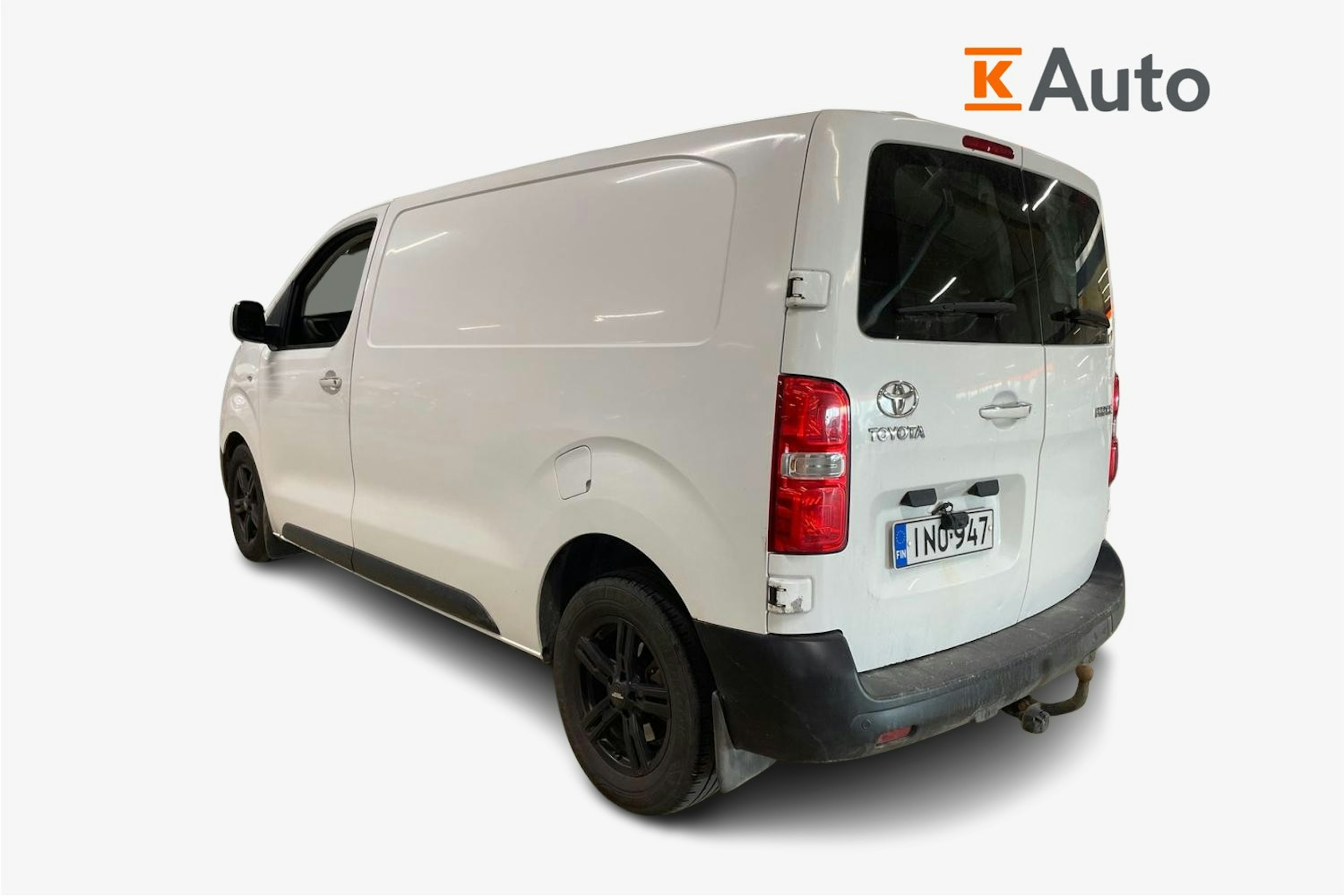 valkoinen Toyota Proace 2017 kuva 2.