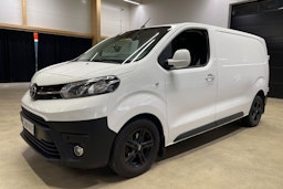valkoinen Toyota Proace 2017 kuva 13.