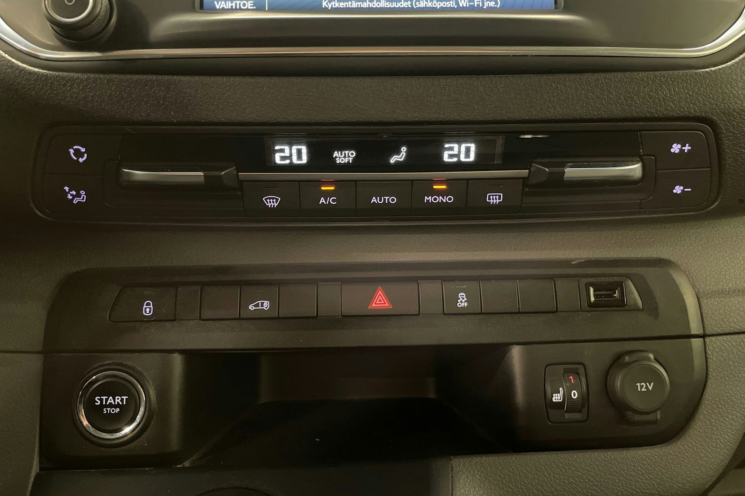 valkoinen Toyota Proace 2017 kuva 28.